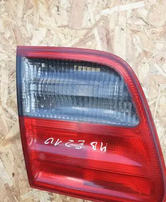 Mercedes-Benz E W210 Tailgate rear/tail lights A2108207364 324521