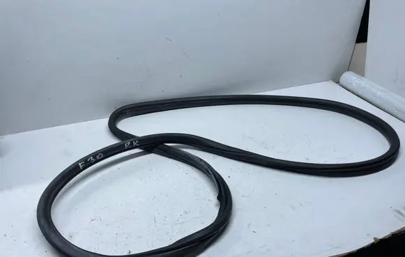 BMW 3 F30 F35 F31 Front door rubber seal 7258312 7305837