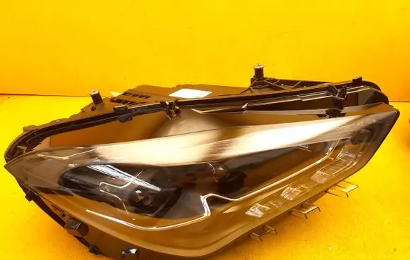 Mercedes-Benz CLA C118 X118 Headlight/headlamp A1189061401