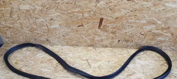 Volvo S90, V90 Trunk rubber seal (body) 