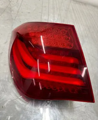 BMW 7 F01 F02 F03 F04 Rear/tail lights HE01LCL111 7300267 27020107
