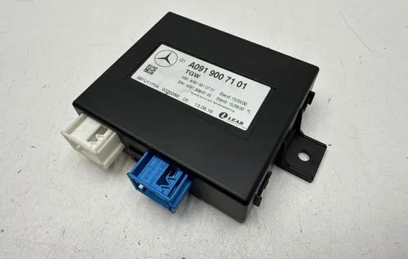 Infiniti Q30 Other control units/modules A0919007101 A0919028100 581U11F04