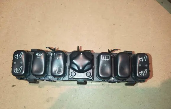 Mercedes-Benz A W168 A set of switches 1688203810 33011101