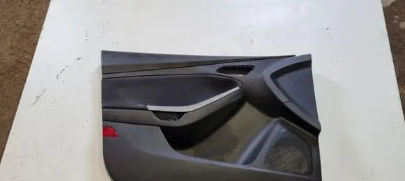 Ford Focus Front door card panel trim A23942BA1F50