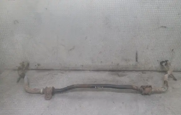 Infiniti FX Front anti-roll bar/sway bar