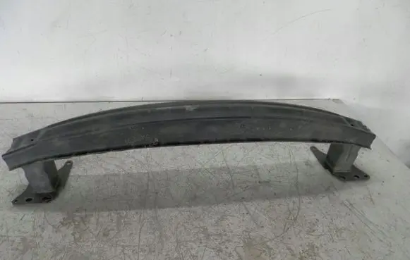 Skoda Fabia Mk1 (6Y) Front bumper support beam 