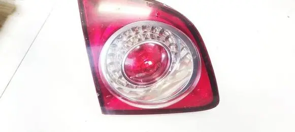 Volkswagen Golf Plus Tailgate rear/tail lights 5M0945093J 89033601