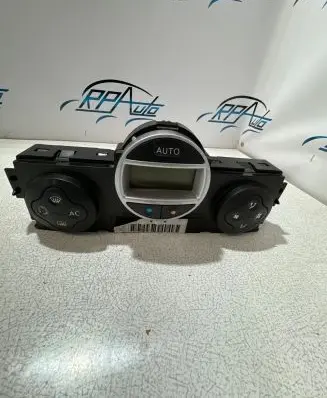 Renault Scenic II - Grand scenic II Climate control unit 8200501465