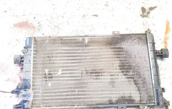 Coolant radiator
