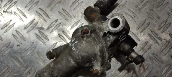 Mazda 626 Engine coolant pipe/hose