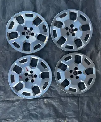 Fiat Doblo R16 wheel hub/cap/trim 51983639
