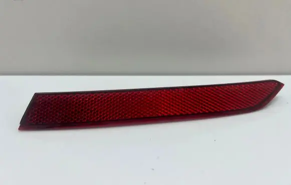 Volkswagen PASSAT B8 Rear tail light reflector 3G0945105A 272735