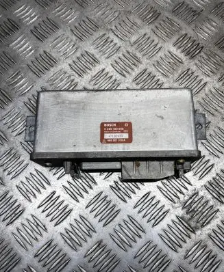 Audi 80 90 S2 B4 ABS control unit/module 4A0907379A 47102033 0265100056