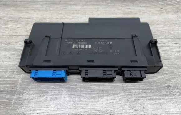 BMW 7 F01 F02 F03 F04 Comfort/convenience module 9267465 10681810