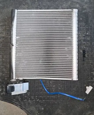Toyota Avensis T250 Heater blower radiator