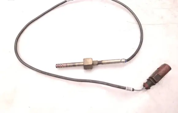 Volkswagen Crafter Exhaust gas temperature sensor 070906088A