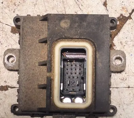 BMW 5 E60 E61 Xenon control unit/module 6934836 461269 097199053