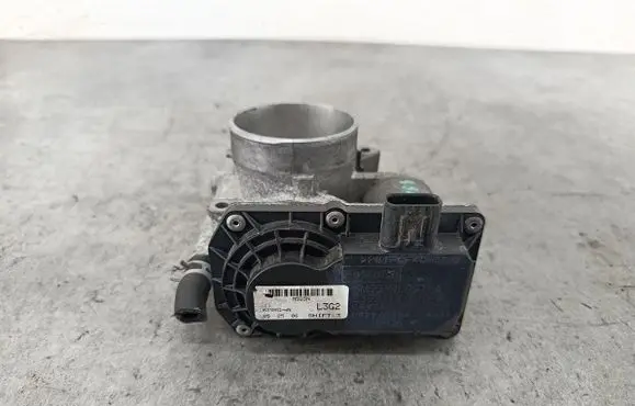 Mazda 6 Throttle body valve 6M8G9F991A6M8GA