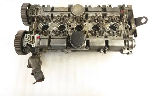 Volvo S60 Engine head 1001761 1001837