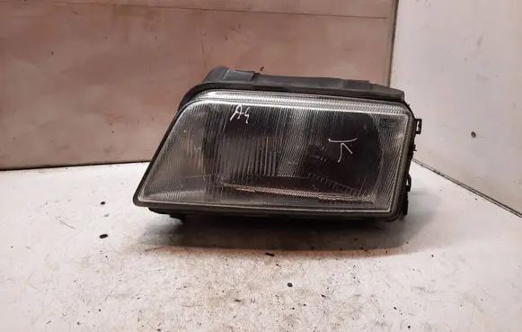 Audi A4 S4 B5 8D Headlight/headlamp