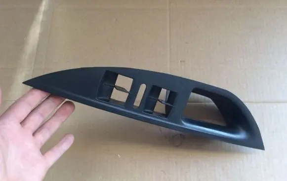 Seat Altea XL Front door window switch trim 5P2867172A