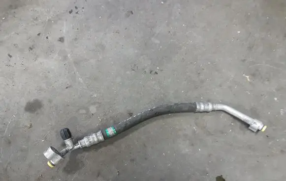 BMW X3 E83 Air conditioning (A/C) pipe/hose 3400402