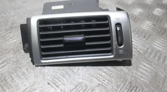 Chrysler Pacifica Dashboard side air vent grill/cover trim 12050