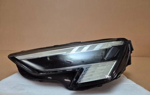 Audi A3 8Y Headlight/headlamp 8Y0941035 90193993