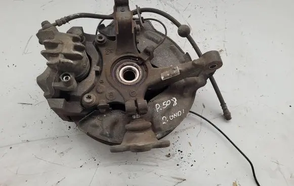 Peugeot 508 Front wheel hub spindle knuckle