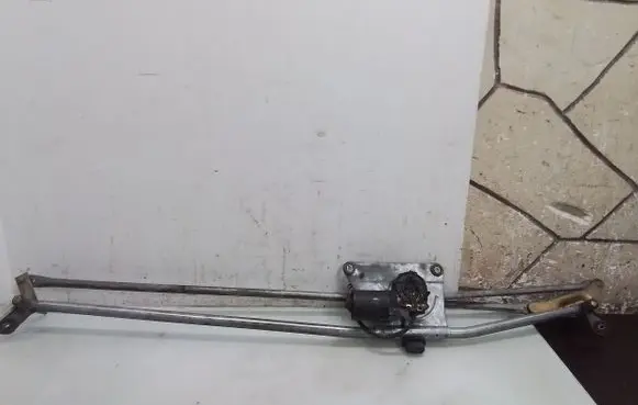Citroen Xsara Front wiper linkage and motor 3397020573