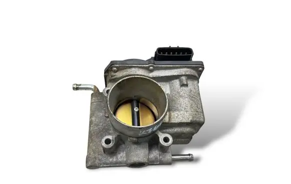 Mazda 3 II Throttle valve Z67713640