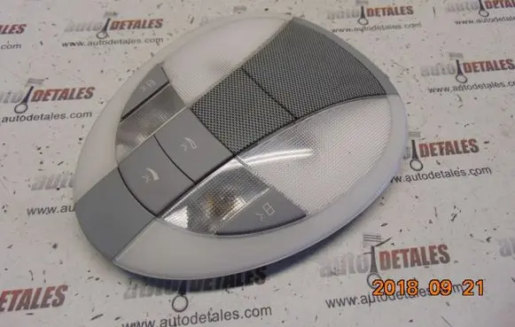 Mercedes-Benz E W211 Rear seat light A2118206701