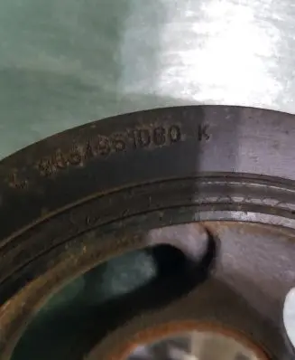 Citroen DS4 Crankshaft pulley 9654961080