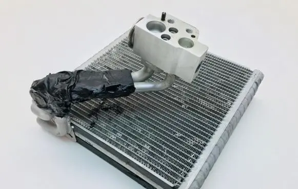 Volkswagen Golf VI Air conditioning (A/C) radiator (interior) 3C1820103A