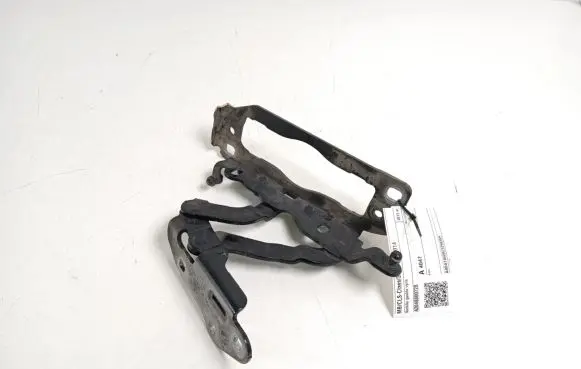 Mercedes-Benz CLS C218 X218 Engine bonnet/hood hinges A2048800728