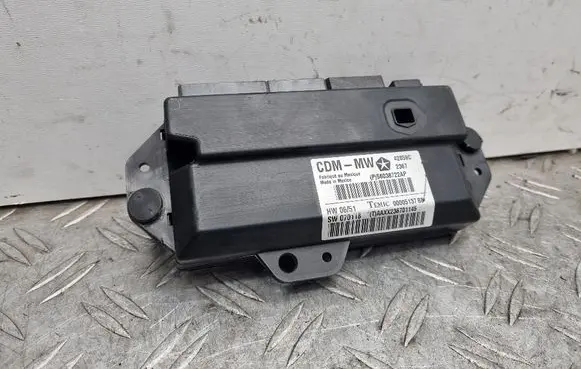 Chrysler 300 - 300C Door control unit/module 56038722AP