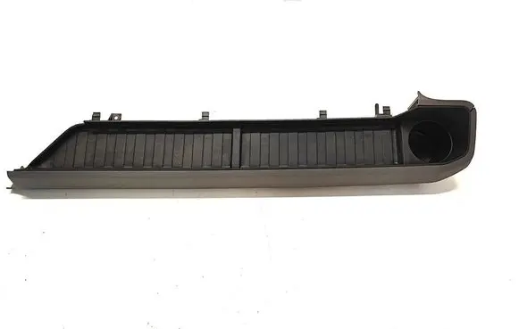 Glove box