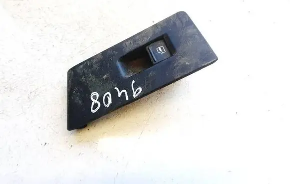 Volkswagen PASSAT B7 Electric window control switch 3aa868749