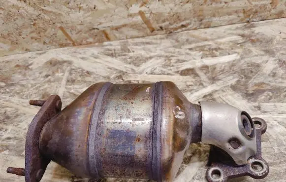 Cadillac XTS Catalyst/FAP/DPF particulate filter 12664779 811977917