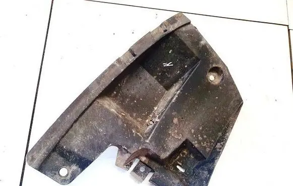 Toyota Verso Engine splash shield/under tray 525920F010