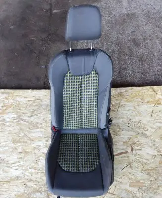 Audi A1 Front driver seat 2Q4881105F 82A555A