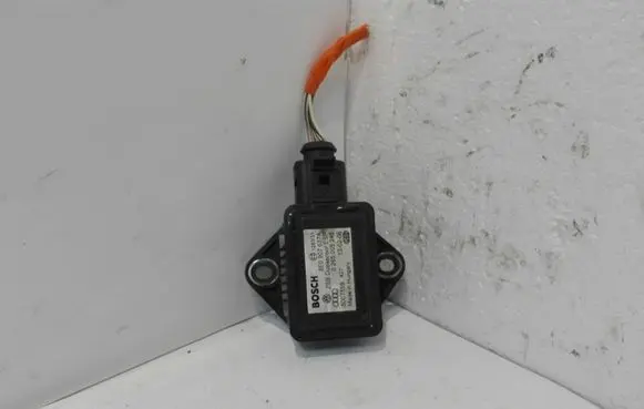 Volkswagen Phaeton ESP acceleration yaw rate sensor 8E0907637A 0265005245