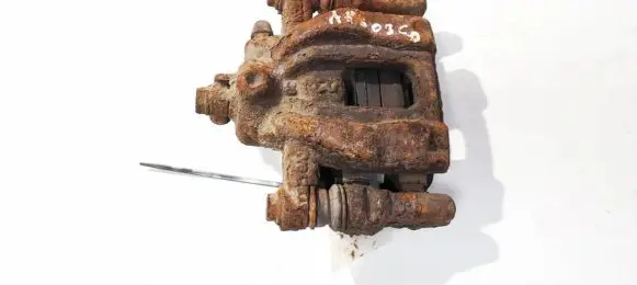 Honda CR-V Rear brake caliper