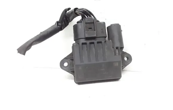 Mercedes-Benz S W221 Glow plug pre-heat relay A6429002800