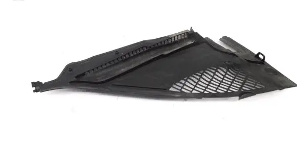 BMW 4 F36 Gran coupe Wiper trim 9353043