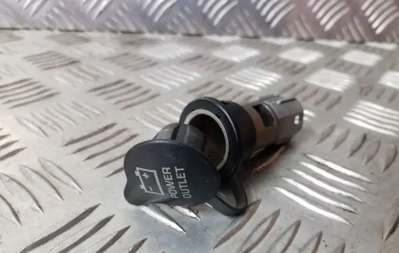 Chrysler Voyager 12 V Socket (front) 