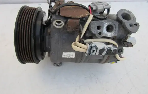 Mercedes-Benz B W246 W242 Air conditioning (A/C) compressor (pump) A0042301711