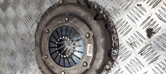Opel Insignia A Pressure plate 55571805