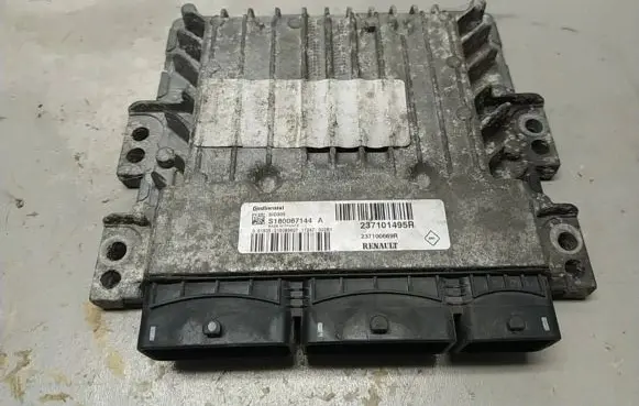 Renault Scenic III - Grand scenic III Engine control unit/module 237101495R S180067144A 237100669R