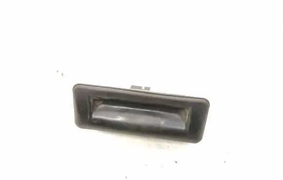 Skoda Superb B6 (3T) Tailgate opening switch 8J0827229